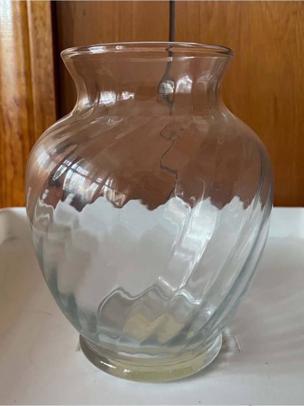 Clear Swirl Glass Vase - Elegant Home Accent